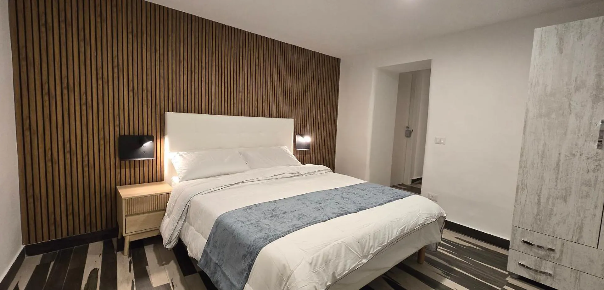 Casa de hóspedes Napoli Central Stay Rooms Itália