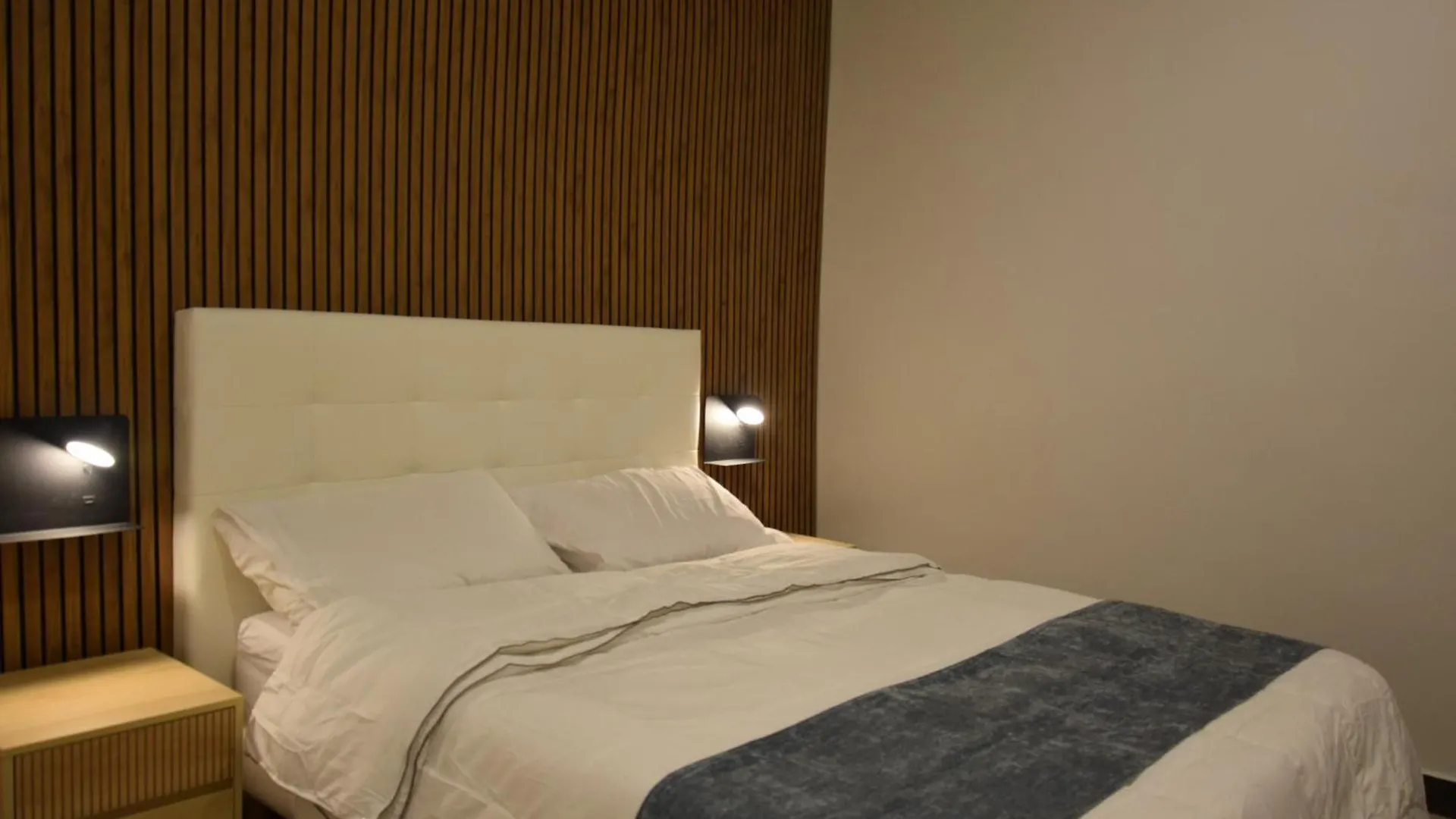 Napoli Central Stay Rooms 0*, Naples Italy