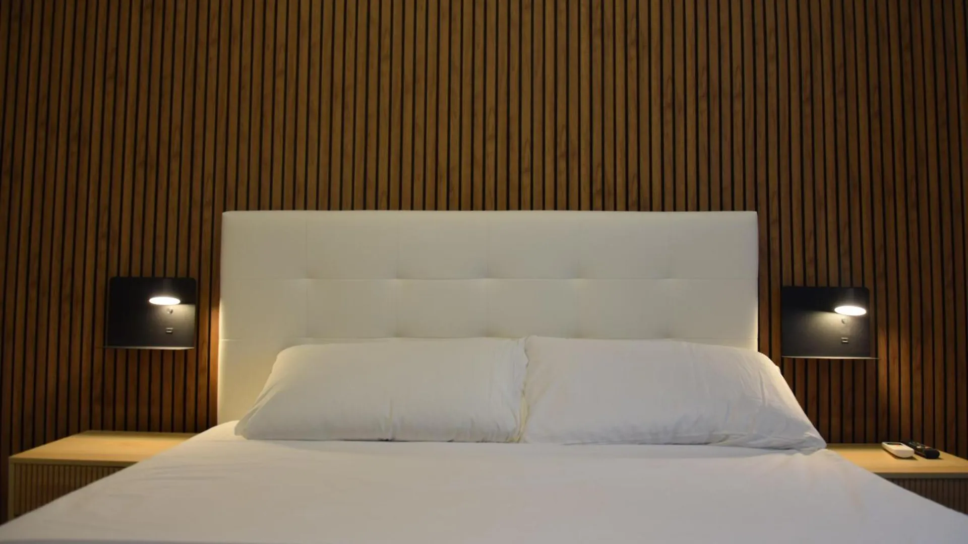Napoli Central Stay Rooms 0*, Naples