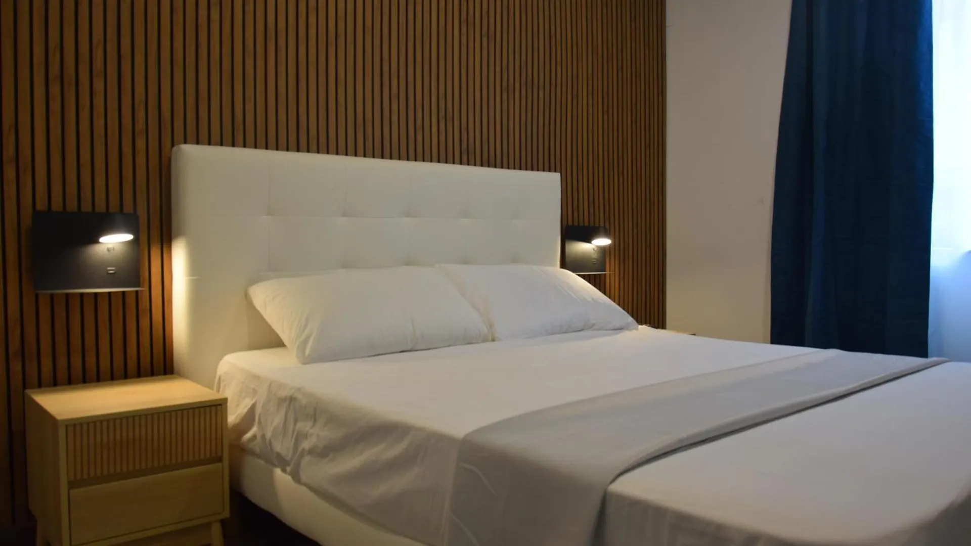 Napoli Central Stay Rooms Guest house