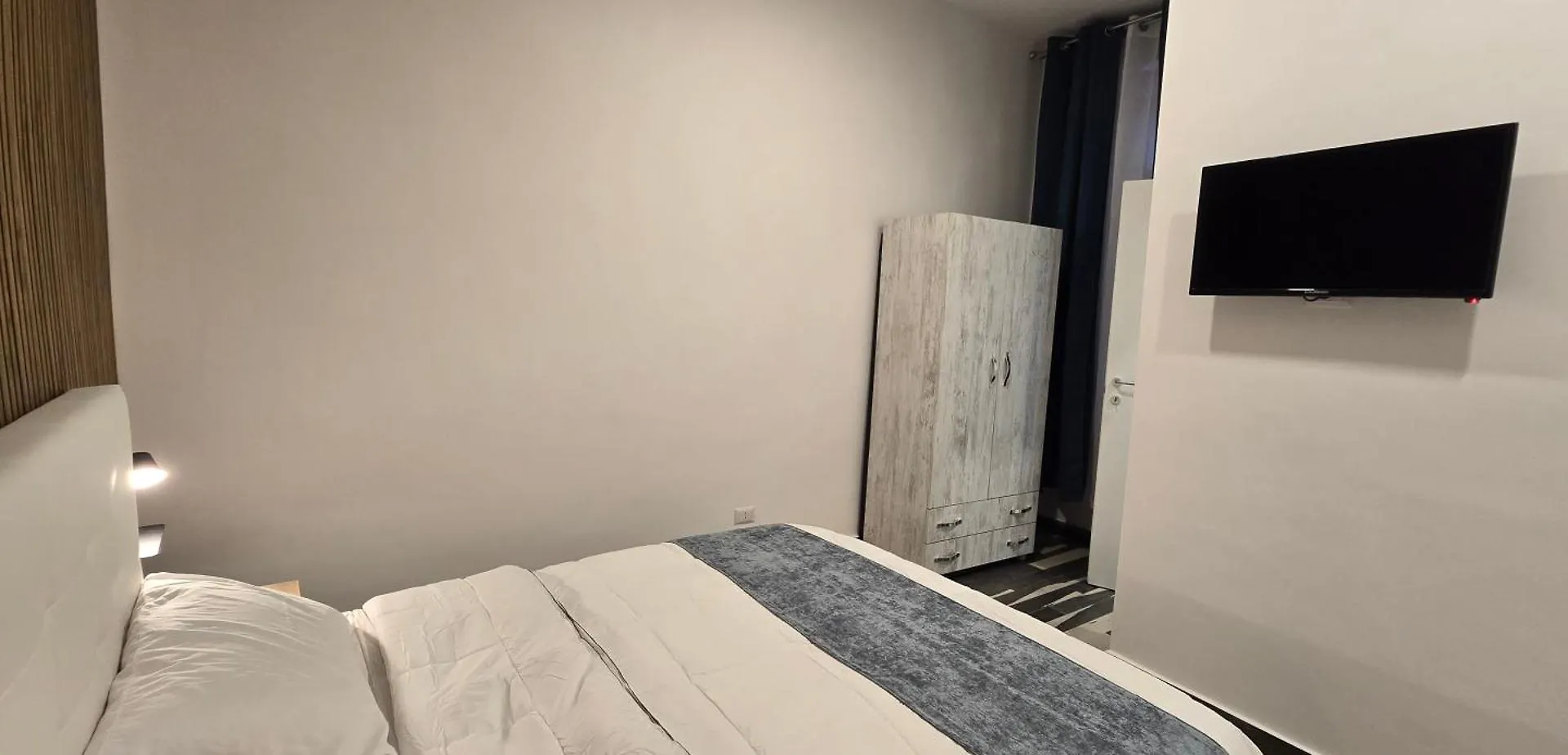 Napoli Central Stay Rooms 0*, Naples